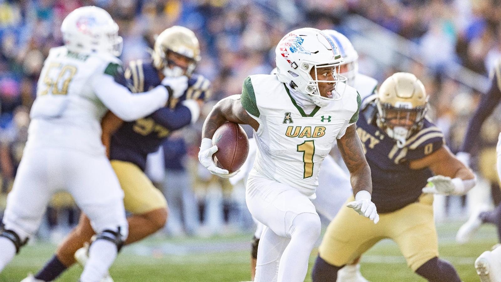 UAB Falls at Navy, 31-6 - UAB Athletics