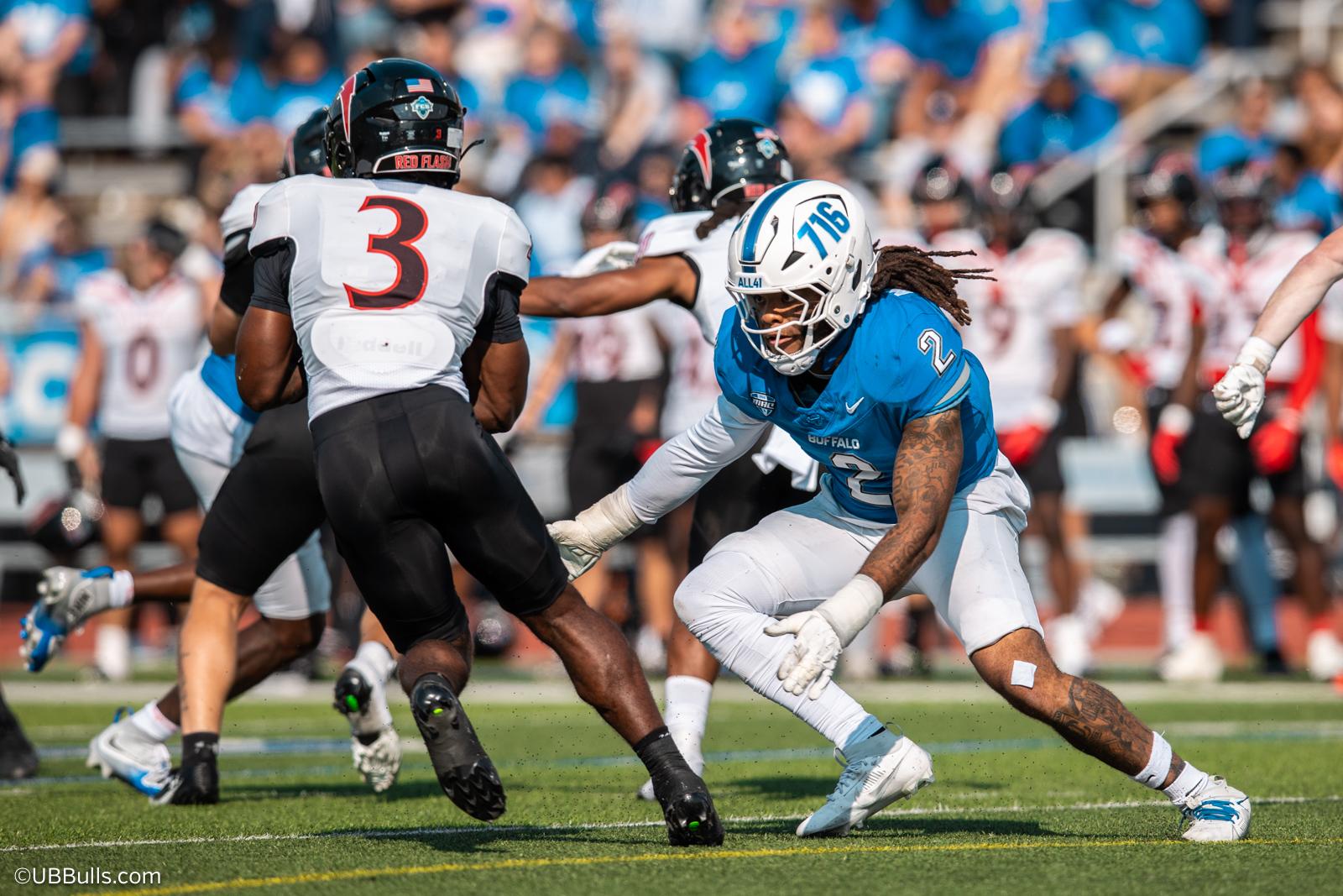 Red Merdock Red Murdock Named to Allstate AFCA Good Works Team - University at Buffalo