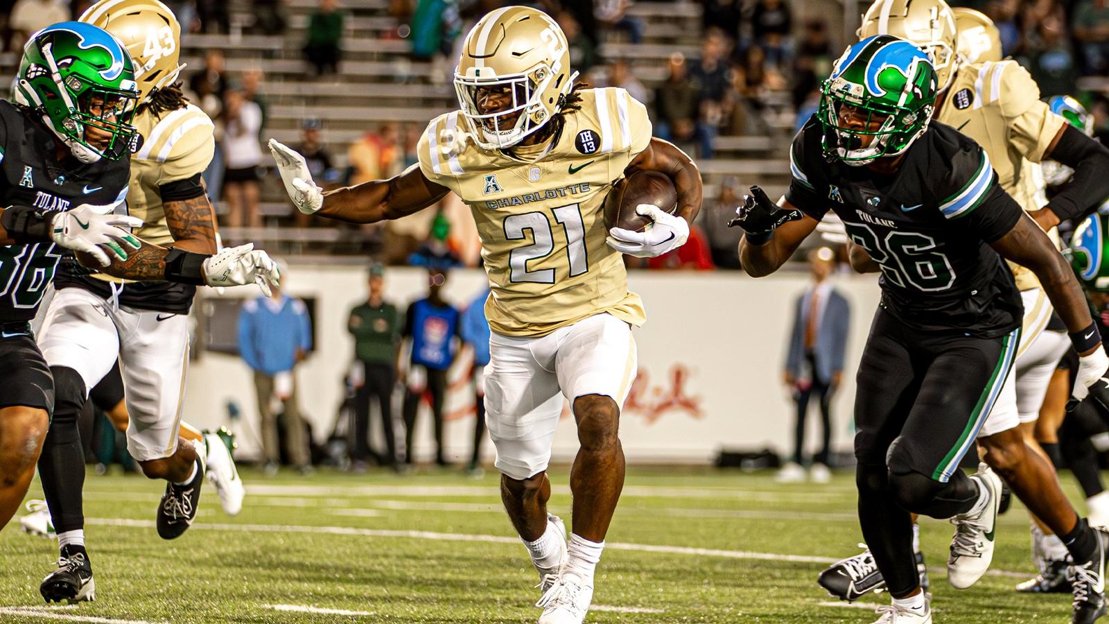 Murrell Rutledge Jr Rutledge Named to Watch List for Jet Award - Charlotte Athletics