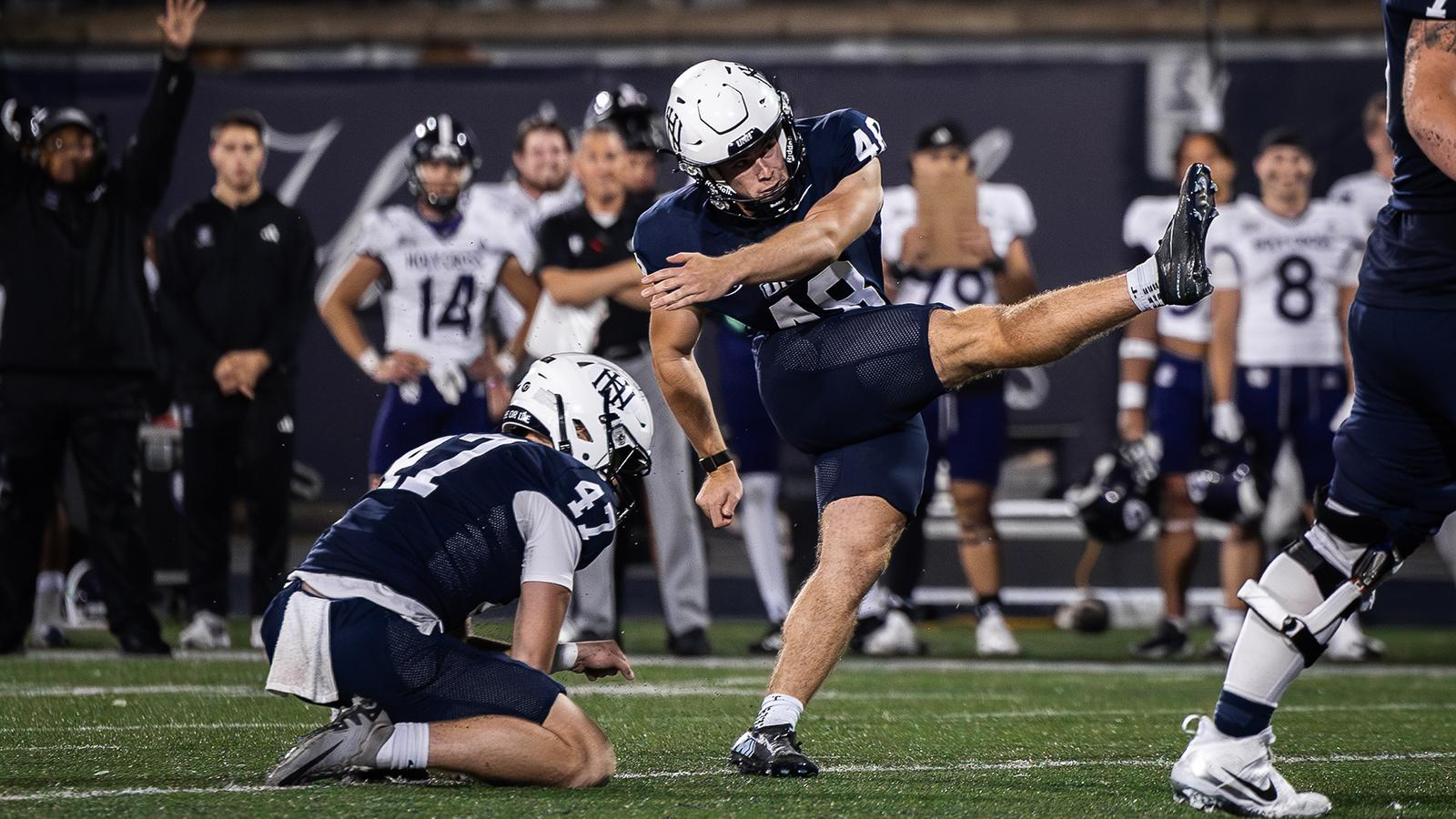 Reed Receives CAA Football Special Teams Player of the Week Award ...