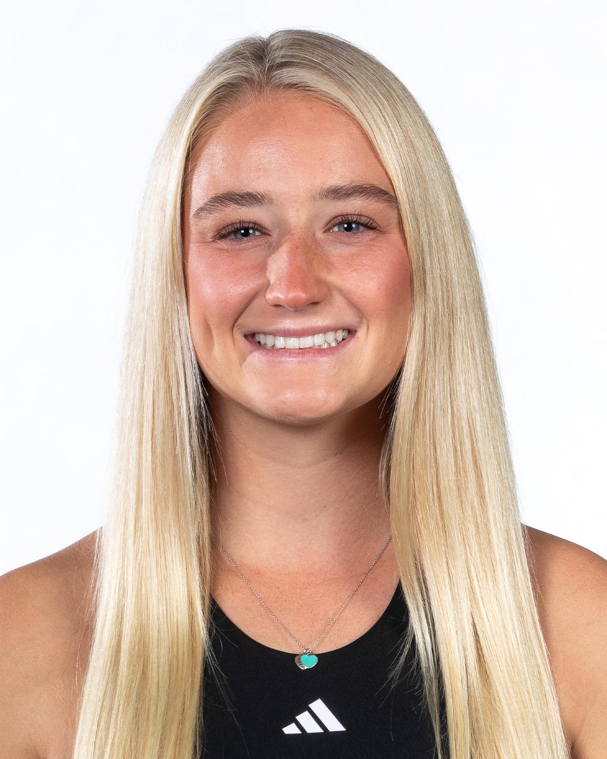 Royce Reiter Tennis Reece Carter - Women's Tennis - University of Washington Athletics